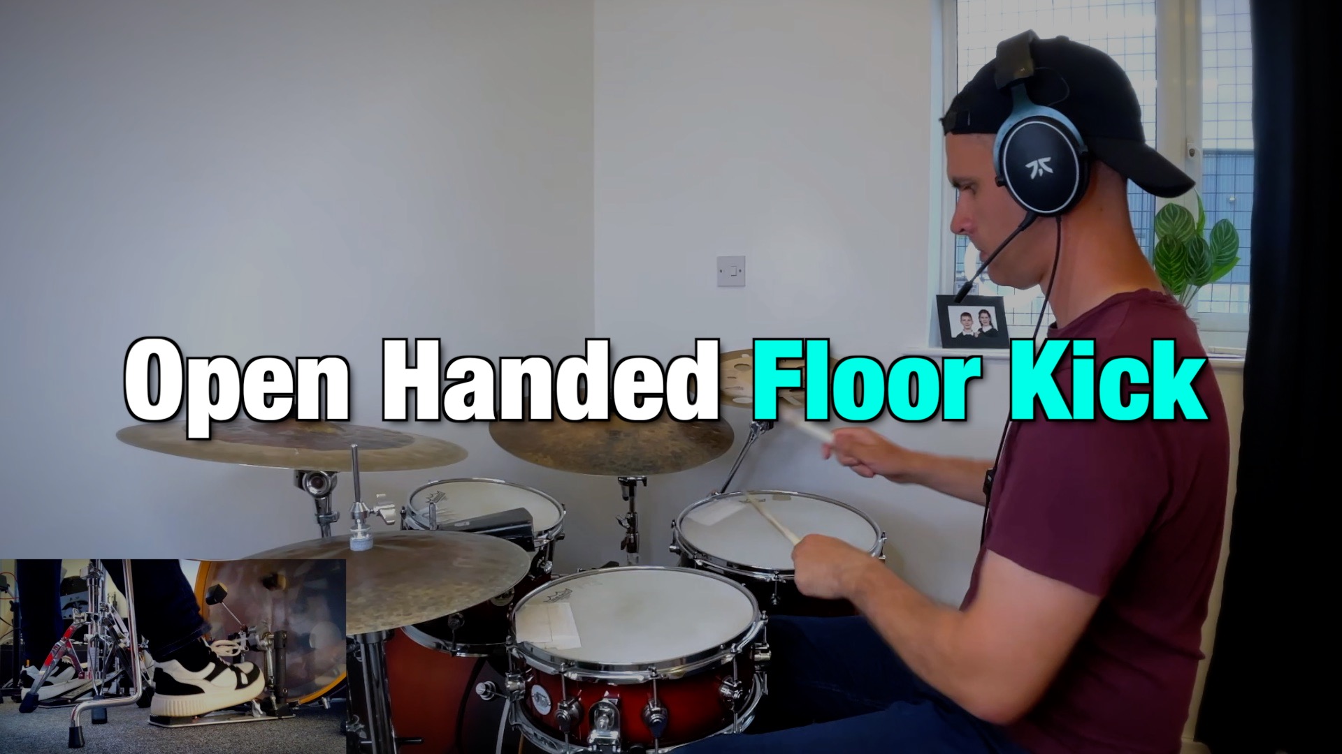 How to do an Open Handed Floor Kick thing I do